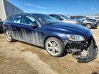 2017 Volvo V60 Premier Синий vin: YV140MSK7H1333903