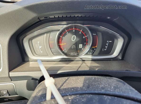 YV140MSM4H1359442 2017 VOLVO V60 Blue Вид щитка приладів