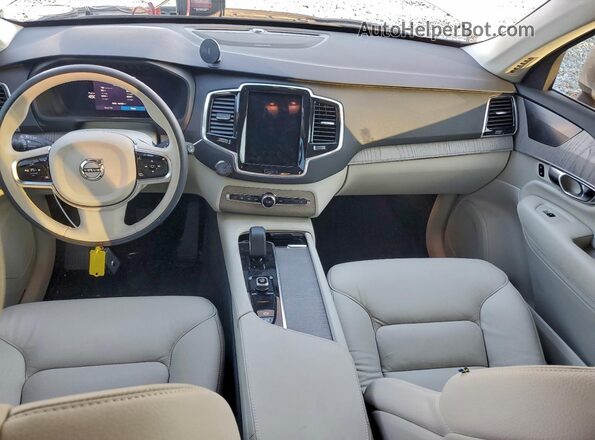 YV4062JE7S1333469 2025 VOLVO XC90 Золотой Вид панели приборов