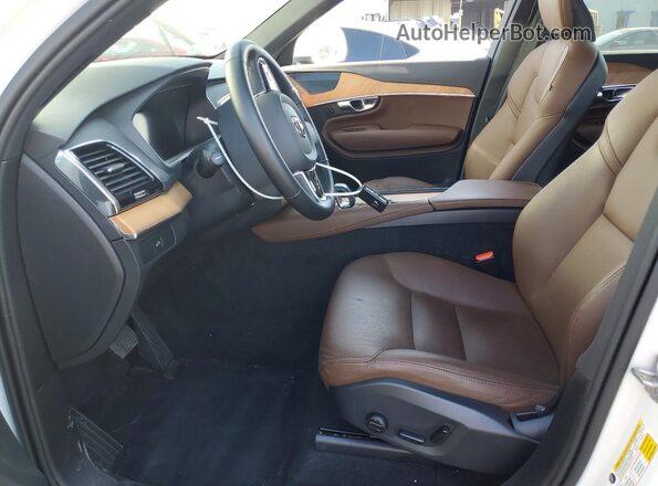 YV4062PEXS1300666 2025 VOLVO XC90 Белый Вид салона спереди