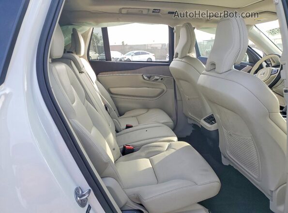 YV4062PV5P1947712 2023 VOLVO XC90 Белый Вид задней части салона