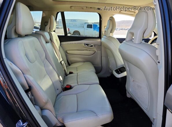YV4102CK7M1670882 2021 VOLVO XC90 Серый Вид задней части салона