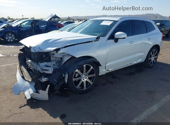 YV4102DL9M1701282 2021 VOLVO XC60 White Передня ліва чверть