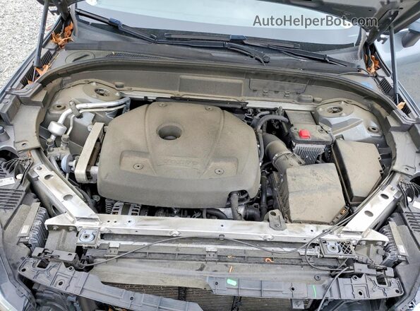 YV4102RKXM1682063 2021 VOLVO XC60 Gray Widok wnętrza z tyłu