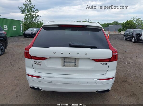YV4102RL0L1550193 2020 VOLVO XC60 White 