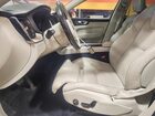 2018 Volvo Xc60 T5 Inscription Синий vin: YV4102RL9J1027882