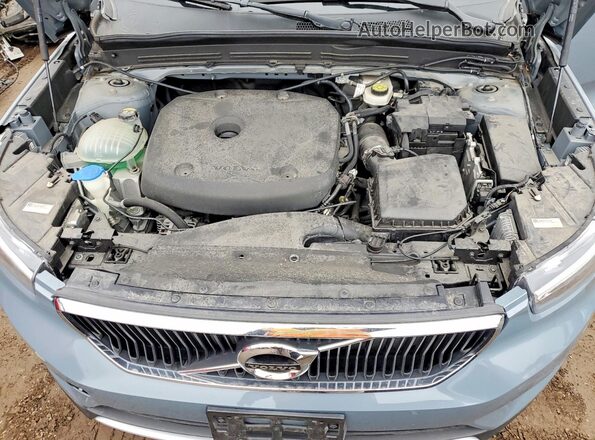 YV4162UK4L2263219 2020 VOLVO XC40 Серый Вид задней части салона