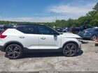 2019 Volvo Xc40 T5 R-design Белый vin: YV4162UM9K2075490