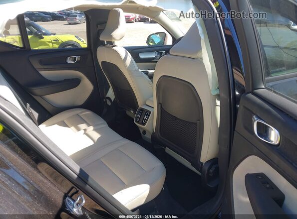 YV4162XZ2K2014893 2019 VOLVO XC40 Черный Вид наклейки с VIN-кодом