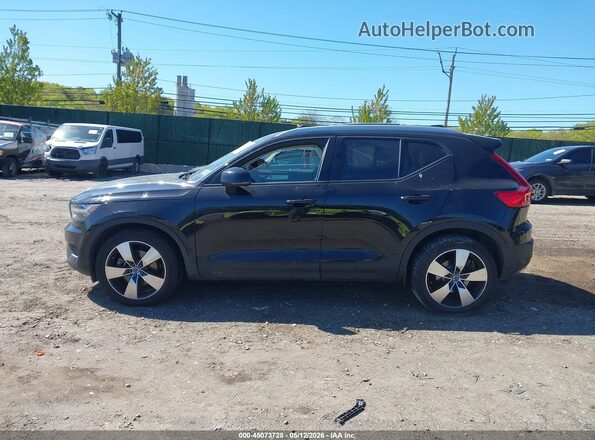 YV4162XZ2K2014893 2019 VOLVO XC40 Черный Панорамный вид салона 360°