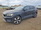2019 Volvo Xc40 T5 Momentum Black vin: YV4162XZXK2006797