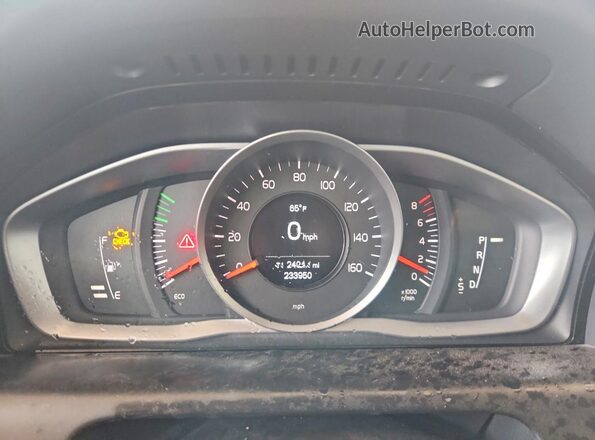 YV440MDJ2H2090860 2017 VOLVO XC60 Серебряный Вид щитка приборов