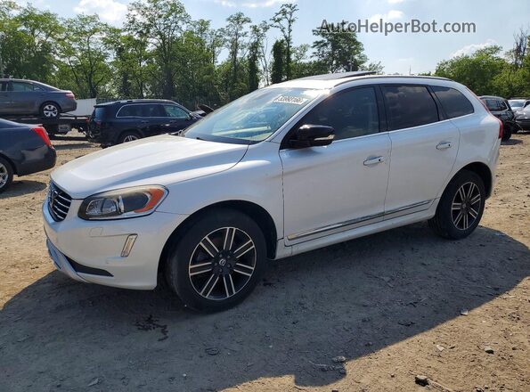 YV440MDR7H2222680 2017 VOLVO XC60 White Vista tres cuartos delantera izquierda
