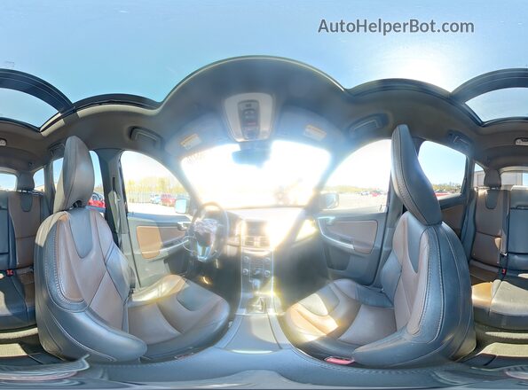 YV4902RK1G2837536 2016 VOLVO XC60 Черный Панорамный вид салона 360°