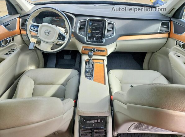 YV4A221K8M1745683 2021 VOLVO XC90 Черный Вид панели приборов