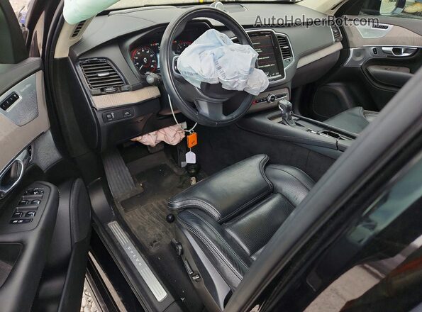 YV4A221L6N1813909 2022 VOLVO XC90 Черный Вид панели приборов