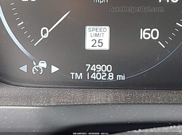 YV4A22PK7J1388726 2018 VOLVO XC90 Серый 