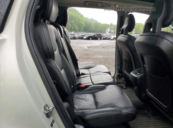 YV4A22PL2N1798705 2022 VOLVO XC90 White Սալոնի հետևի տեսք