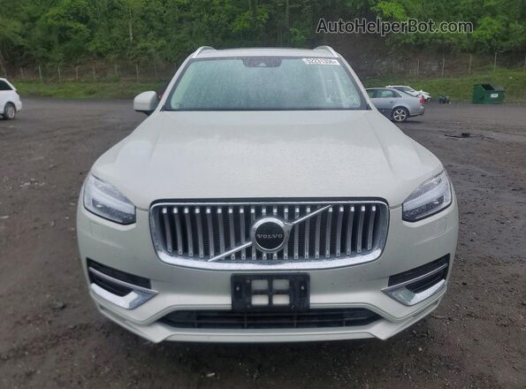 YV4A22PL2N1798705 2022 VOLVO XC90 White Դիմացի տեսք