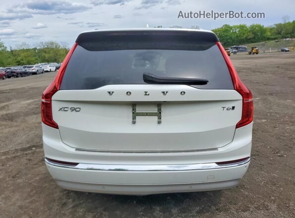 YV4A22PL3N1861729 2022 VOLVO XC90 Белый Вид сзади