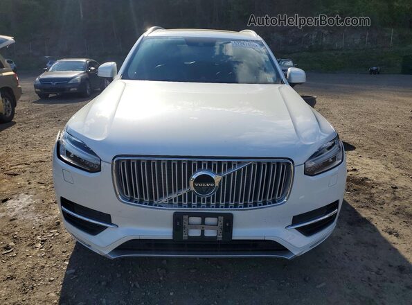 YV4A22PL4H1106495 2017 VOLVO XC90 White Vista frontal