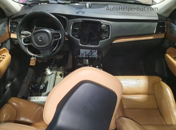 YV4A22PL5G1070511 2016 VOLVO XC90 Кремовый Вид панели приборов