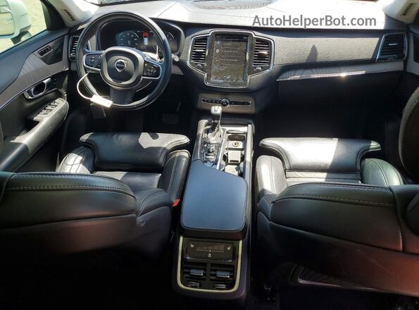 YV4A22PL5L1610594 2020 VOLVO XC90 Белый Вид панели приборов