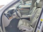 2017 Volvo Xc90 T6 White vin: YV4A22PL7H1138003