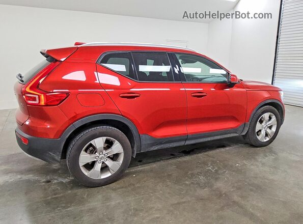 YV4AC2HK7M2590699 2021 VOLVO XC40 Red Rear right
