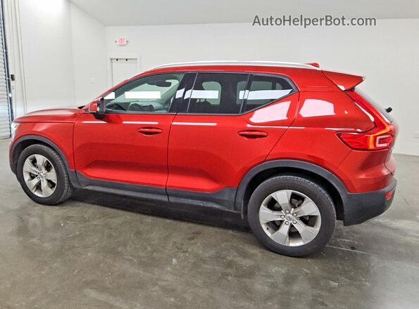 YV4AC2HK7M2590699 2021 VOLVO XC40 Red Rear left