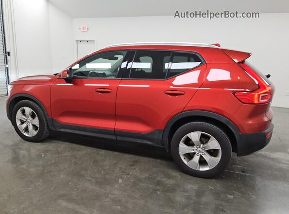 YV4AC2HK7M2590699 2021 VOLVO XC40 Red 