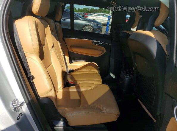 YV4BR0CL4N1812906 2022 VOLVO XC90 Серебряный Вид задней части салона
