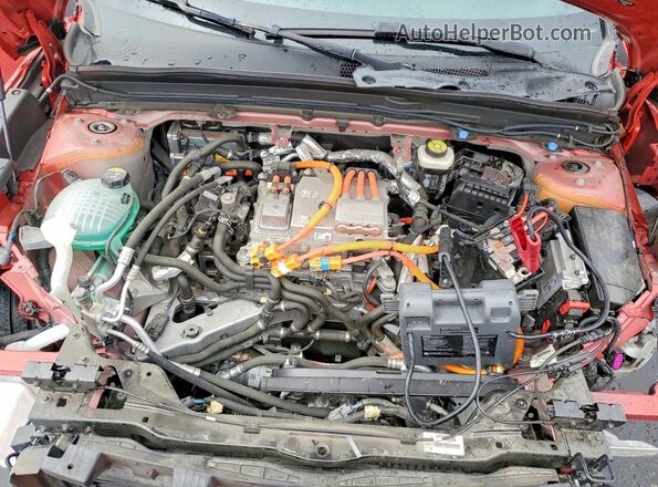 YV4ED3UR1N2715317 2022 VOLVO XC40 Красный Вид подкапотного пространства
