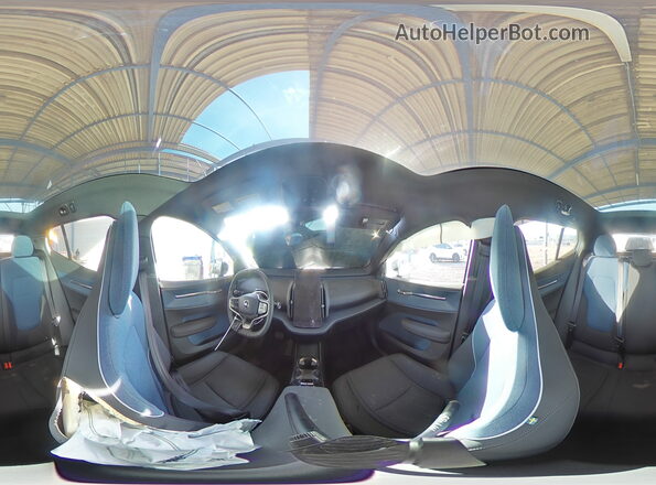 YV4EK3ZLXSS150863 2025 VOLVO EX30 Белый Панорамный вид салона 360°