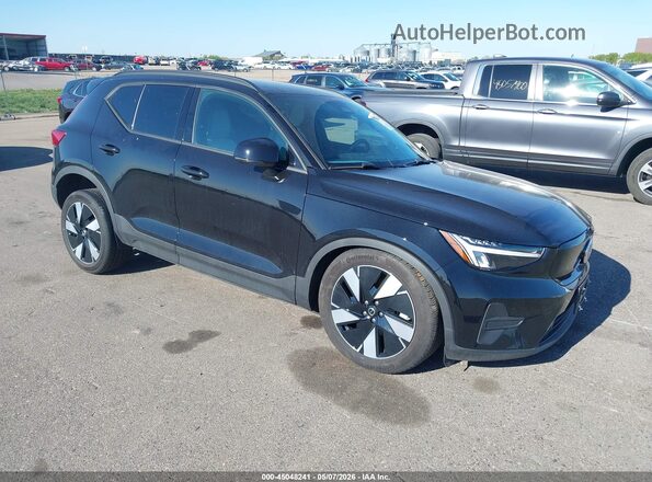 YV4ER3HJ0S2460872 2025 VOLVO EX40 Черный Передняя правая четверть