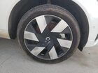 2024 Volvo Xc60 Ultimate White vin: YV4H60DM7R1829649 Damage: Right Front Wheel, Curb Rash, 2 To 3 Inches 2024 Volvo Xc60 Ultimate White vin: YV4H60DM7R1829649 Damage: Right Front Wheel, Curb Rash, 2 To 3 Inches