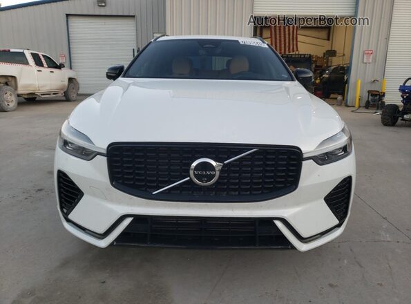 YV4H60DM7R1829649 2024 VOLVO XC60 White 