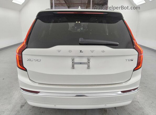 YV4H60PB9S1377669 2025 VOLVO XC90 Белый Вид сзади