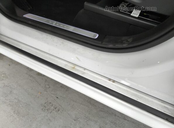 YV4H60PB9S1377669 2025 VOLVO XC90 Белый 