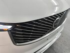 2025 Volvo Xc90 Plus Белый vin: YV4H60PB9S1377669 Damage: Grille - Chrome, Chipped, 10 Or More