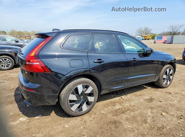 YV4H60RM4S1101995 2025 VOLVO XC60 Черный Задняя правая четверть