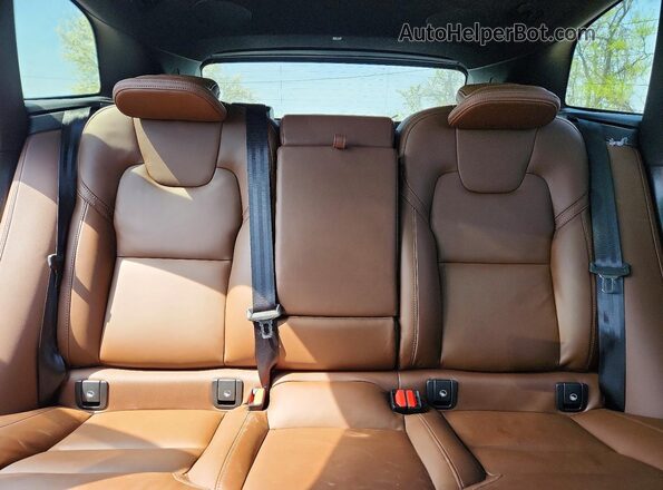 YV4H60RM4S1101995 2025 VOLVO XC60 Черный Вид задних сидений