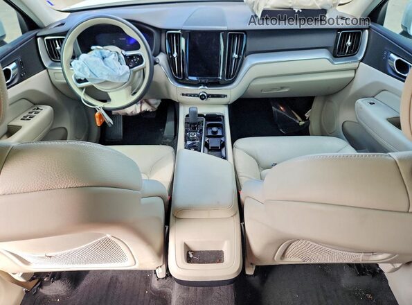 YV4L12DK8P1260939 2023 VOLVO XC60 Белый Вид панели приборов