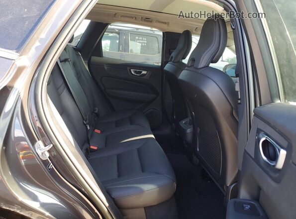 YV4L12DNXP1376217 2023 VOLVO XC60 Gray Вид задньої частини салону