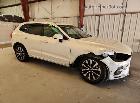YV4L12RE3P1265923 2023 VOLVO XC60 White Передня права чверть