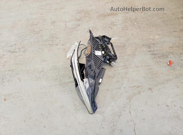 YV4L12RE3P1265923 2023 VOLVO XC60 White Вид наклейки з VIN-кодом