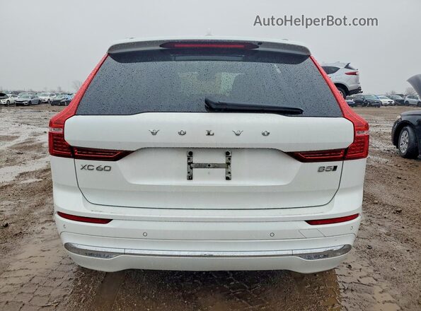 YV4L12RE5P1265213 2023 VOLVO XC60 Белый Вид сзади