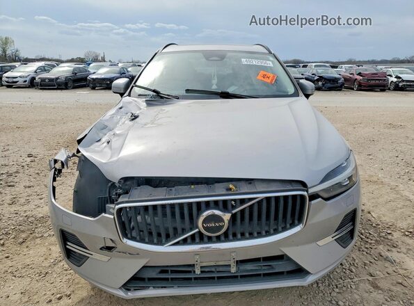 YV4L12RK4N1064888 2022 VOLVO XC60 Серебряный Вид спереди