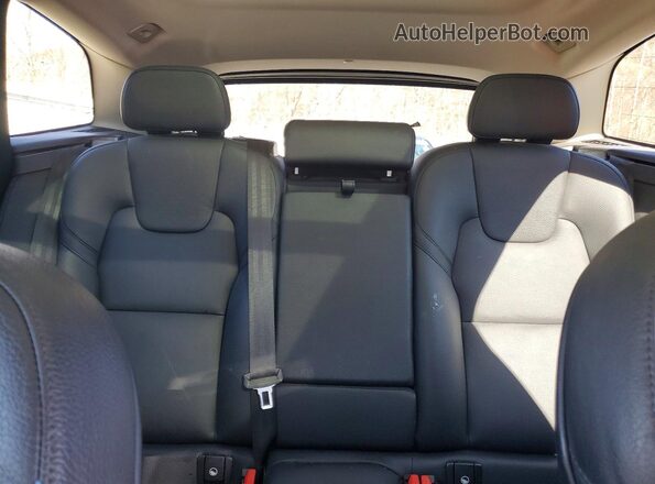 YV4L12RN7P1375177 2023 VOLVO XC60 Черный Вид задних сидений