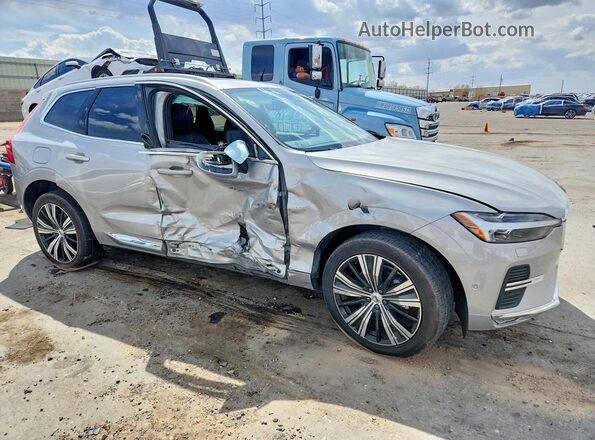 YV4L12RNXP1194963 2023 VOLVO XC60 Серебряный Передняя правая четверть